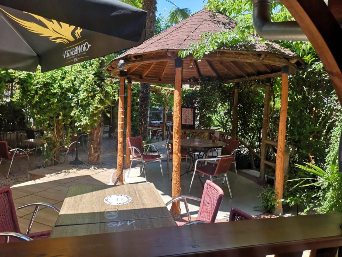 Atipyc Hotel Marssac-sur-Tarn Eksteriør bilde