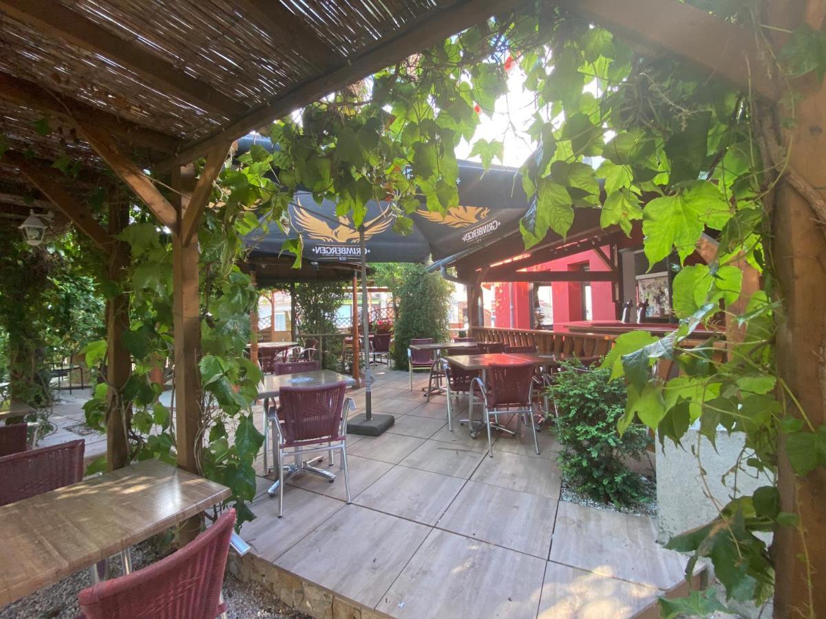 Atipyc Hotel Marssac-sur-Tarn Eksteriør bilde